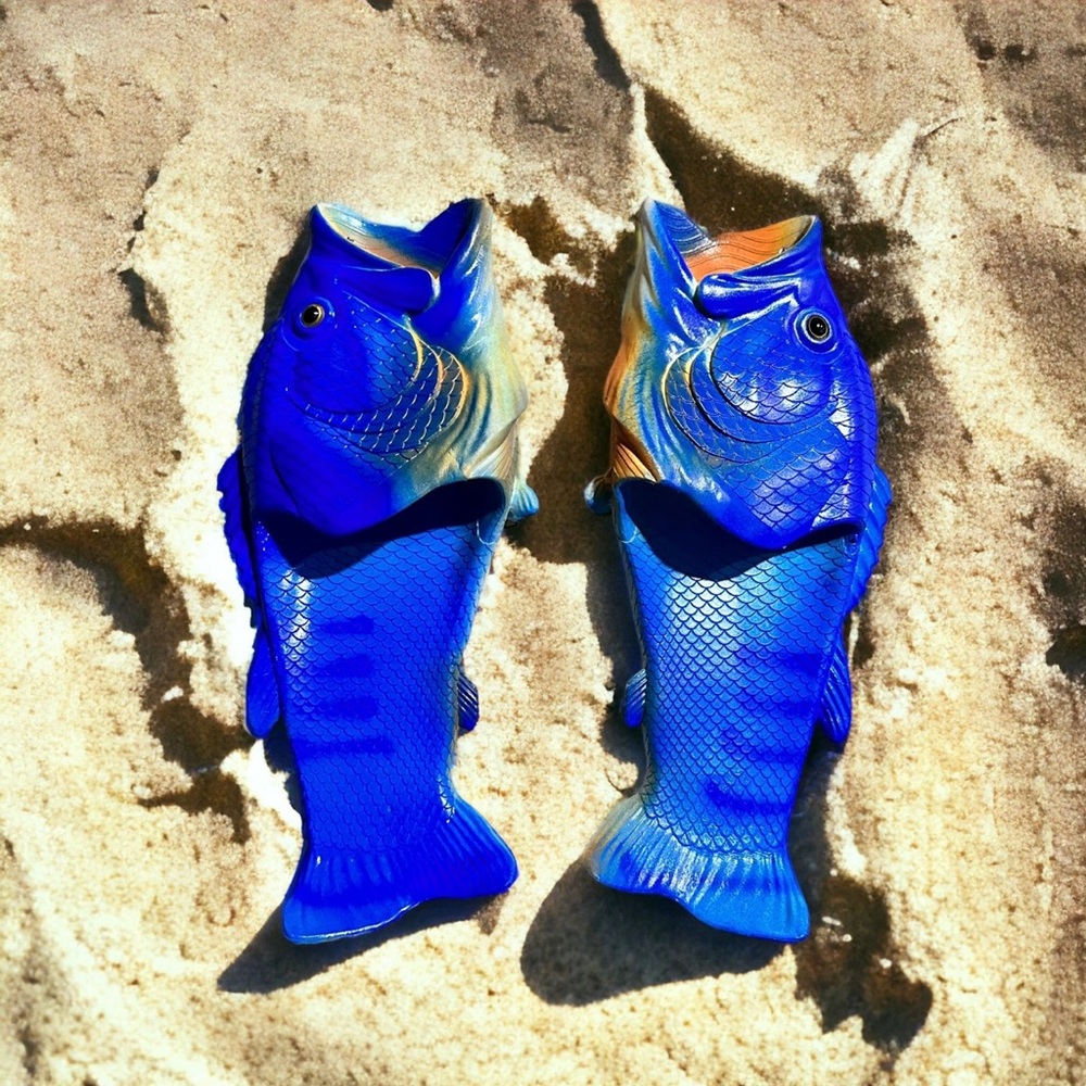 Men’s Size 11/12 Fish Sandals / Slides